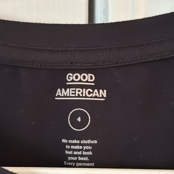 Good American Icon Black Crop Top size 4 - Picture 5 of 6